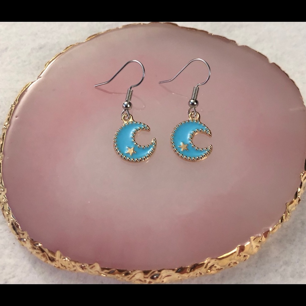 Blue moon earrings 🌙